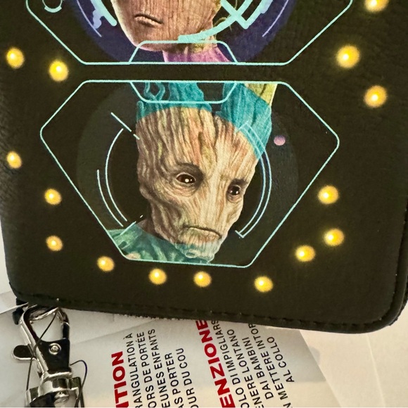 NWT. Disney Parks Marvel Guardians of Galaxy - I Am Groot Phone Case Wallet - Picture 11 of 13